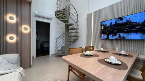 Beautiful duplex garden apartment with 2 suites in Mariscal