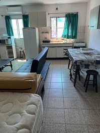 APARTAMENTO FAMILIAR O ESTUDIO CON AIRE ACONDICIONADO EN PEREQUE AÇÚ