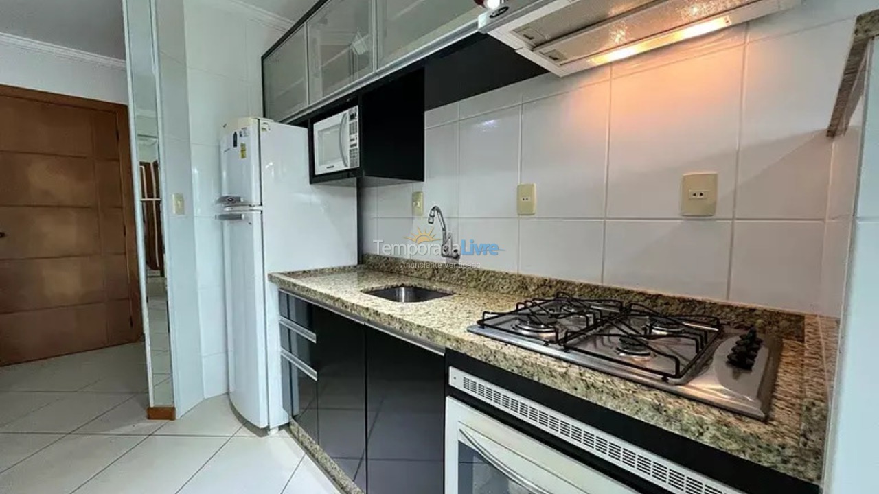 Apartamento para aluguel de temporada em Bombinhas (Praia de Bombas)