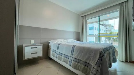 Apartamento 02 dormitórios com ar condicionado para 6 pessoas