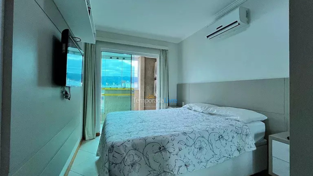 Apartamento para aluguel de temporada em Bombinhas (Praia de Bombas)