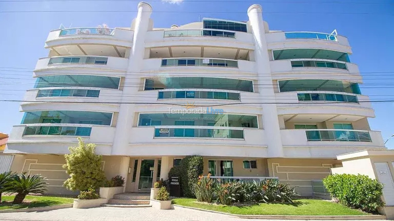 Apartamento para aluguel de temporada em Bombinhas (Praia de Bombas)