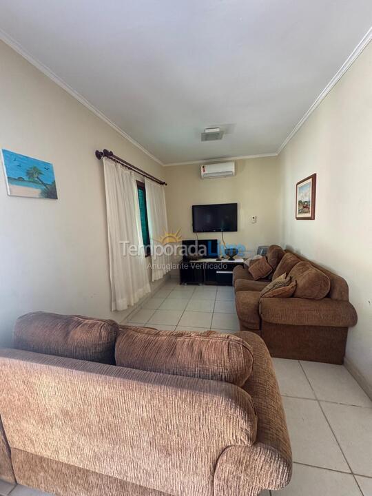 Casa para alquiler de vacaciones em Ubatuba (Praia das Toninhas)