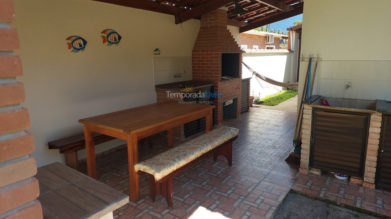 Casa para alquiler de vacaciones em Ubatuba (Lagoinha)