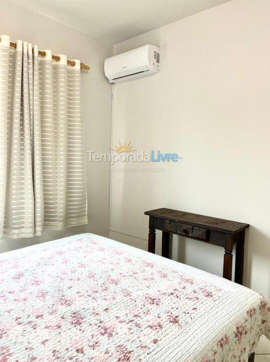 Apartamento para aluguel de temporada em Bombinhas (Canto Grande)