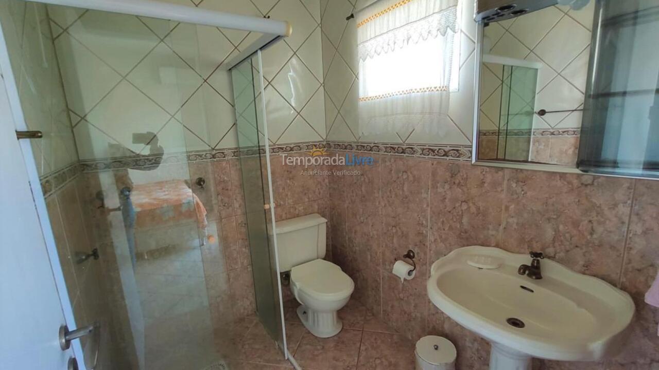 Apartamento para aluguel de temporada em Bombinhas (Canto Grande)