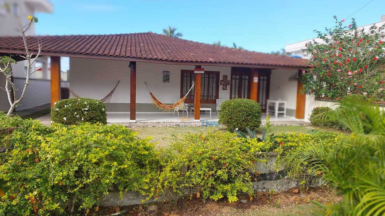 Casa para alquiler de vacaciones em Ubatuba (Lagoinha)