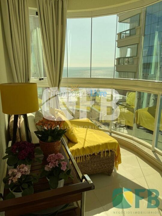 Apartamento para aluguel de temporada em Itapema (Meia Praia)