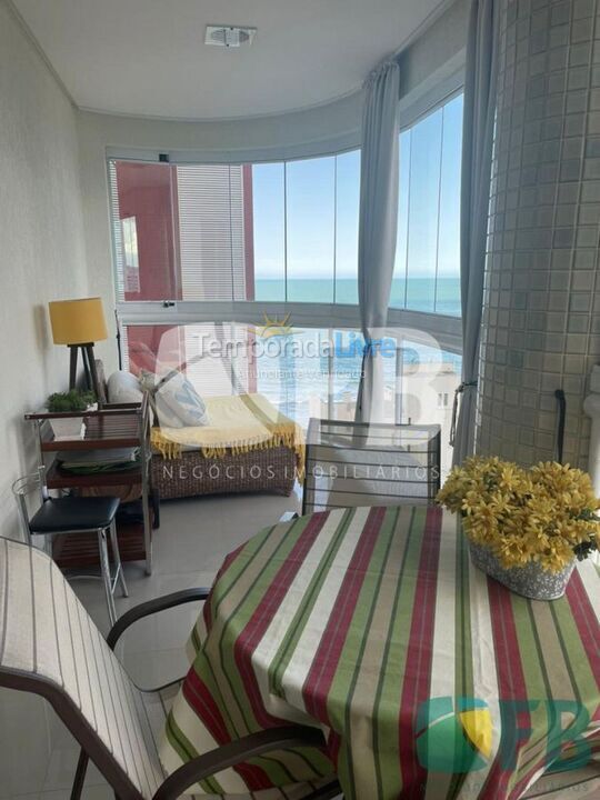 Apartamento para aluguel de temporada em Itapema (Meia Praia)