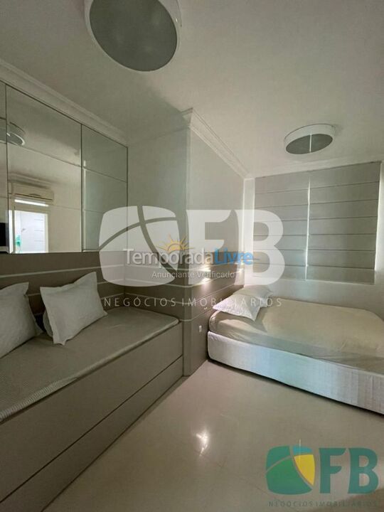 Apartamento para aluguel de temporada em Itapema (Meia Praia)