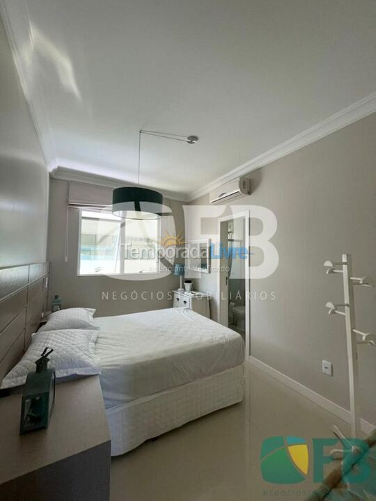 Apartamento para aluguel de temporada em Itapema (Meia Praia)