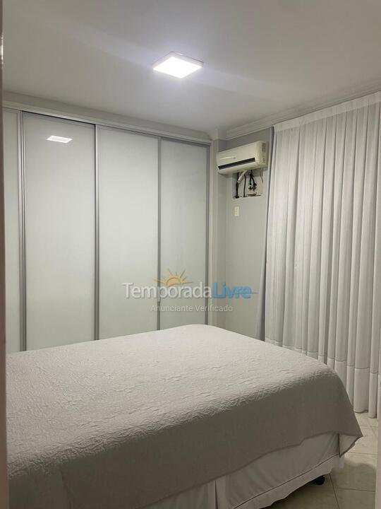 Apartment for vacation rental in Itapema (Meia Praia)