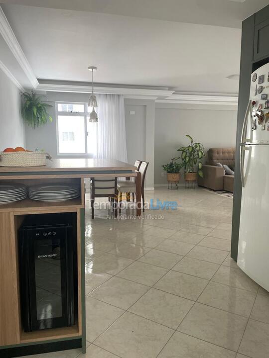 Apartment for vacation rental in Itapema (Meia Praia)