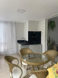 Spacious and comfortable apartment in Meia-Praia!