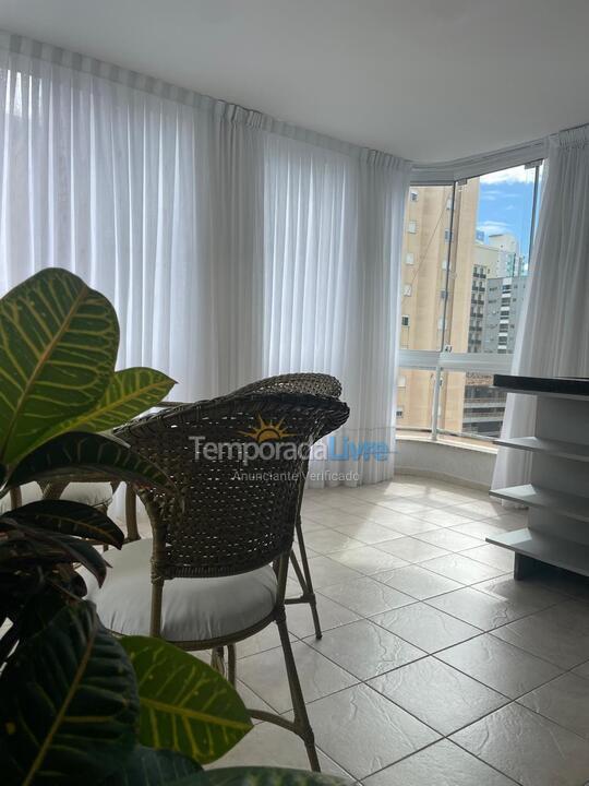 Apartment for vacation rental in Itapema (Meia Praia)