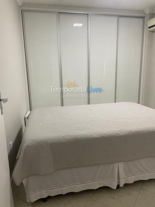 Apartment for vacation rental in Itapema (Meia Praia)