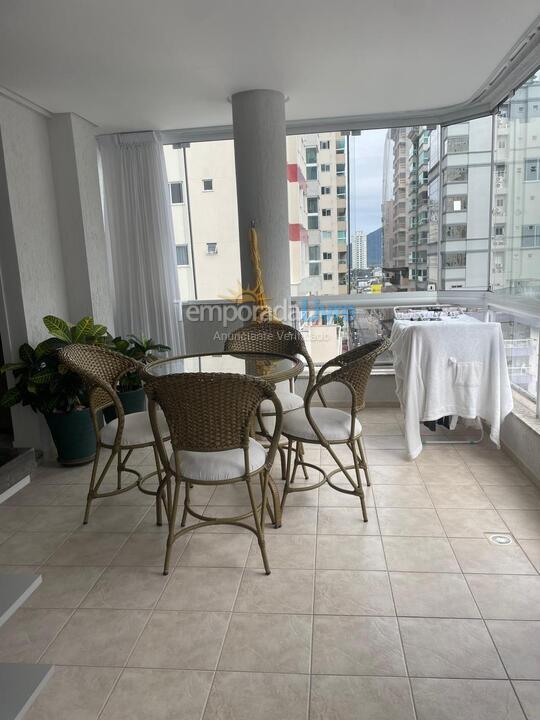 Apartment for vacation rental in Itapema (Meia Praia)