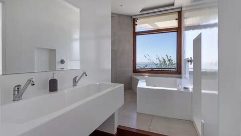 Mansão do Joá 06 suites # RJ739 Casa Joá Luxury Season Rent Brasil