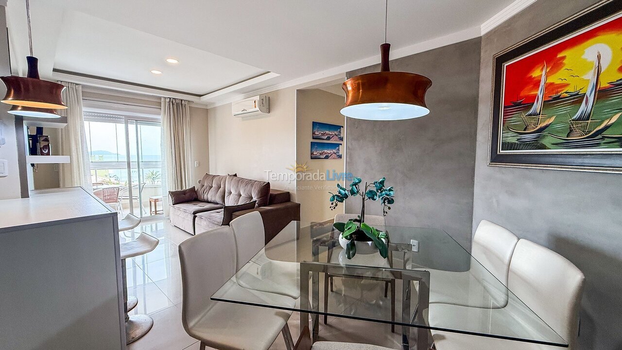 Apartamento para aluguel de temporada em Bombinhas (Praia de Quatro Ilhas)