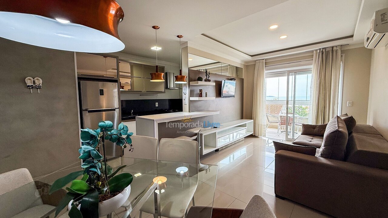 Apartamento para aluguel de temporada em Bombinhas (Praia de Quatro Ilhas)