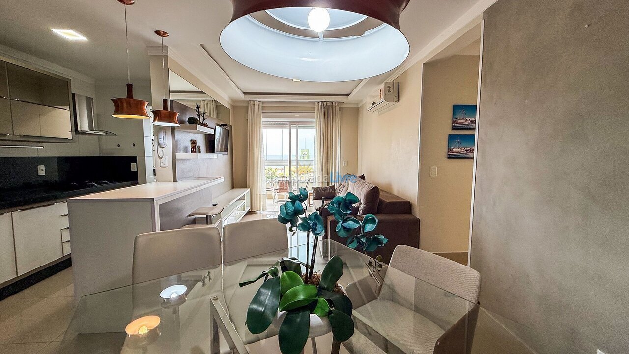 Apartamento para aluguel de temporada em Bombinhas (Praia de Quatro Ilhas)