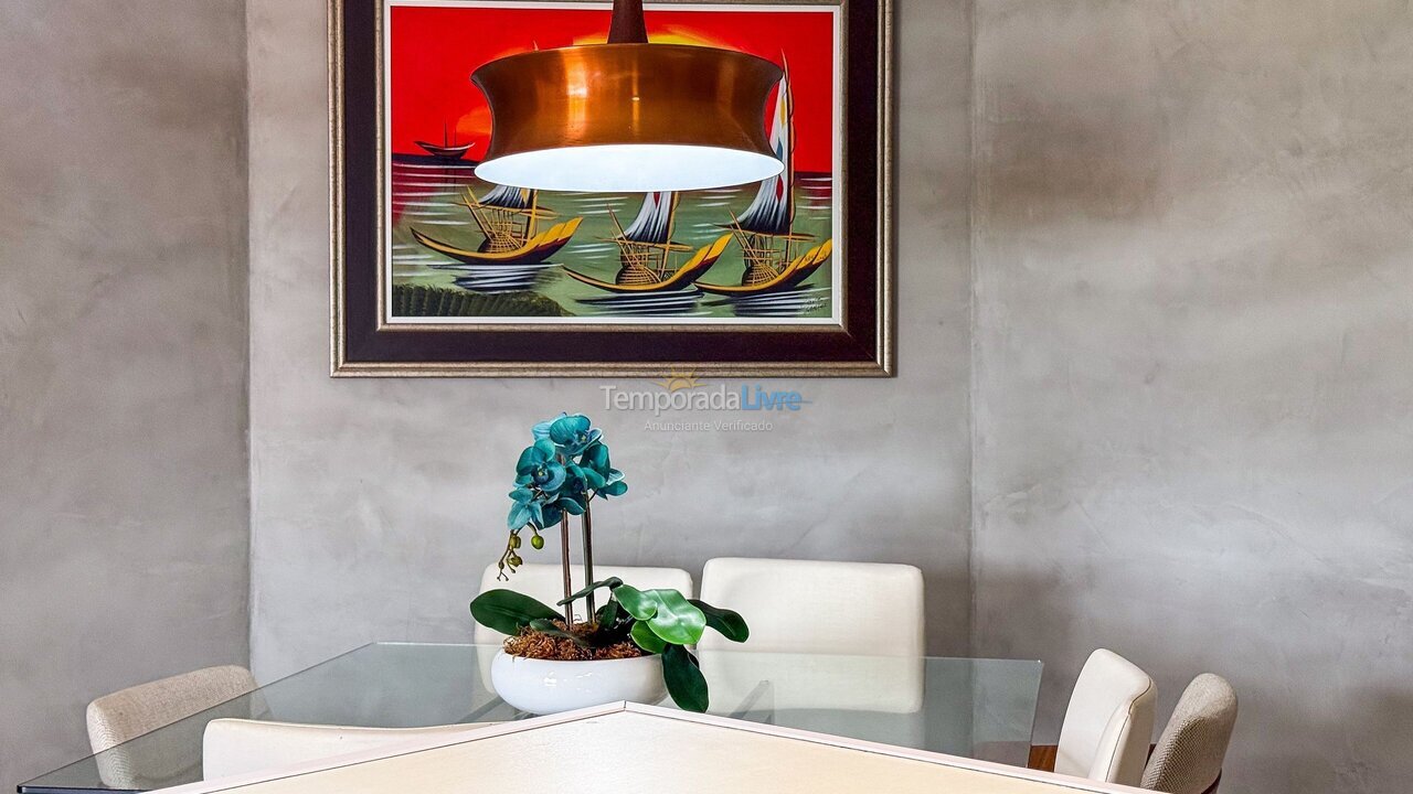 Apartamento para aluguel de temporada em Bombinhas (Praia de Quatro Ilhas)