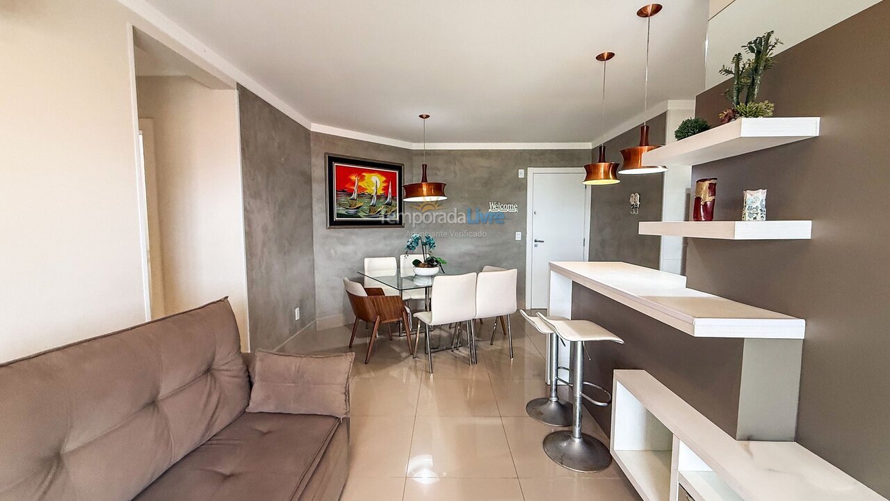 Apartamento para aluguel de temporada em Bombinhas (Praia de Quatro Ilhas)