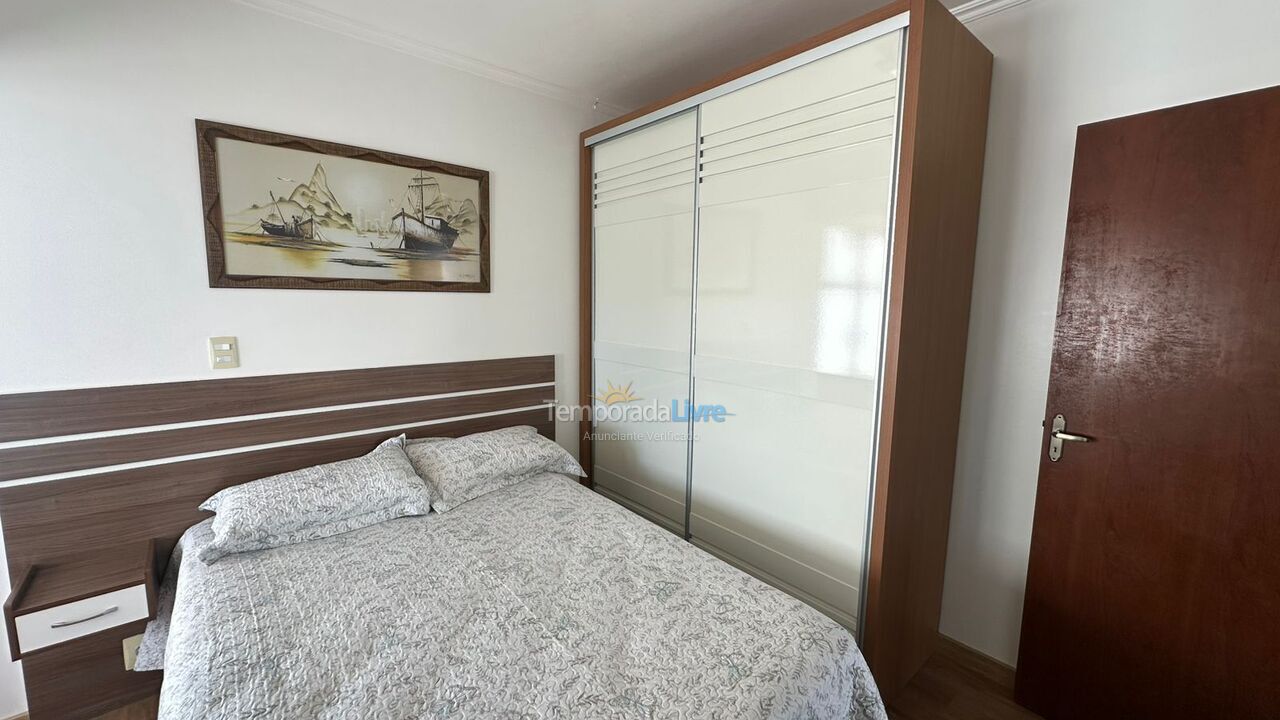 Apartamento para aluguel de temporada em Balneário Camboriú (Centro)