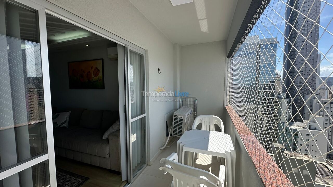 Apartamento para aluguel de temporada em Balneário Camboriú (Centro)