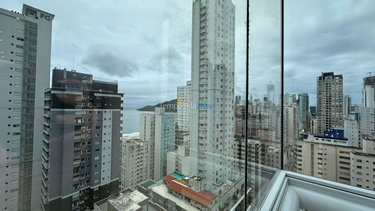 Apartment for vacation rental in Balneário Camboriú (Centro)