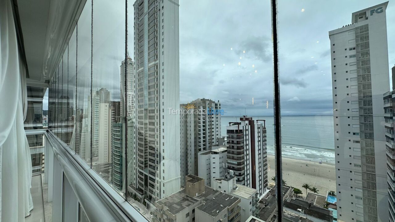 Apartment for vacation rental in Balneário Camboriú (Centro)