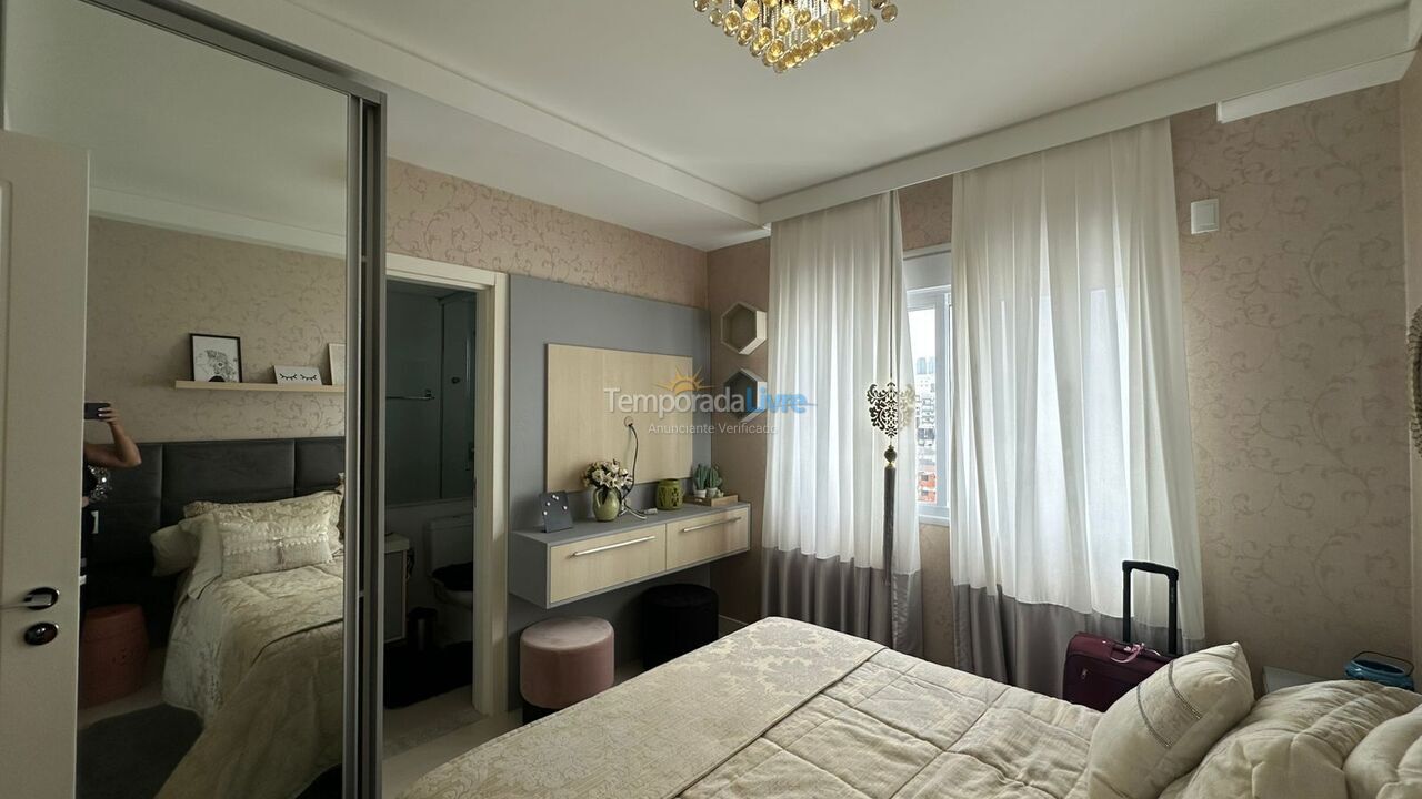 Apartment for vacation rental in Balneário Camboriú (Centro)