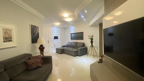 SEASON - 3 SUITE APARTMENT IN THE CENTER OF BALNEARIO CAMBORIU