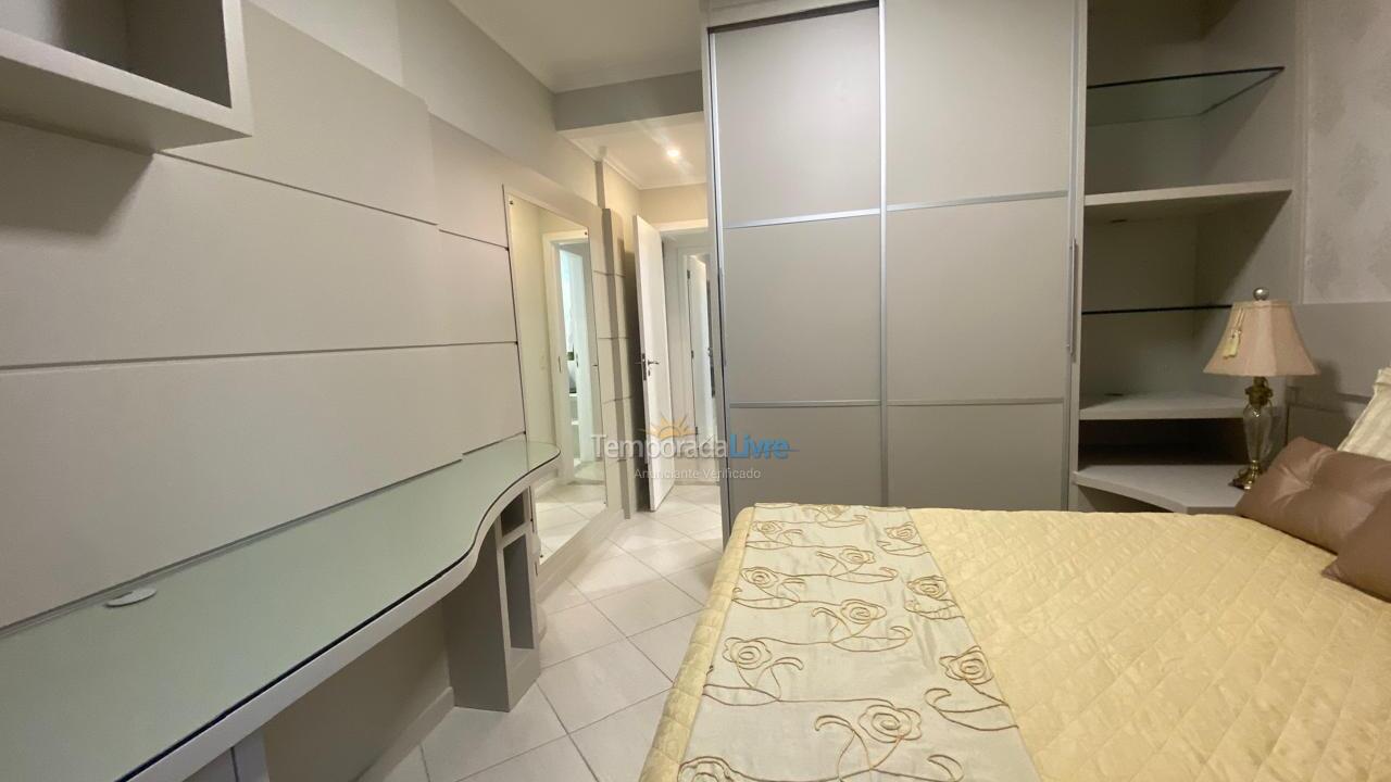 Apartment for vacation rental in Balneário Camboriú (Centro)