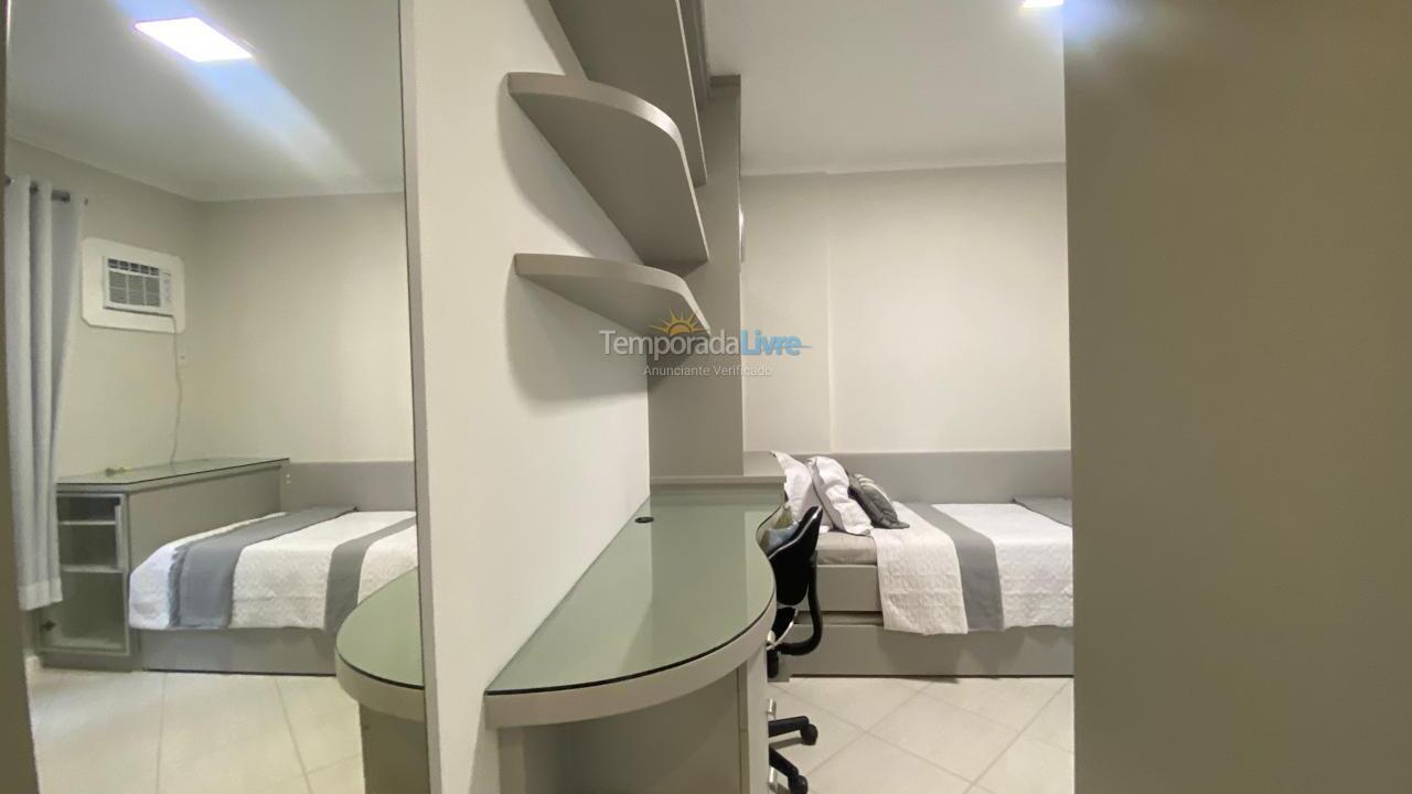 Apartment for vacation rental in Balneário Camboriú (Centro)