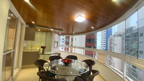SEASON - 3 SUITE APARTMENT IN THE CENTER OF BALNEARIO CAMBORIU