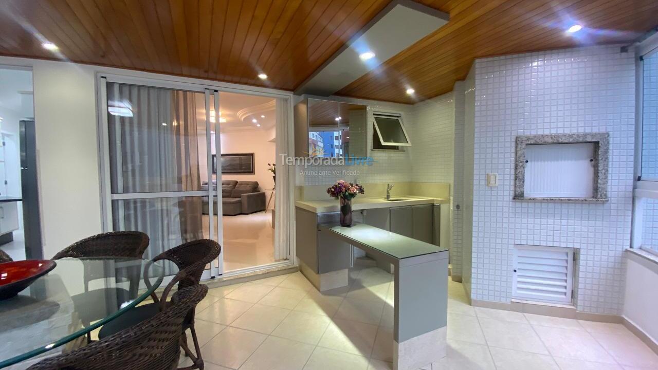 Apartment for vacation rental in Balneário Camboriú (Centro)