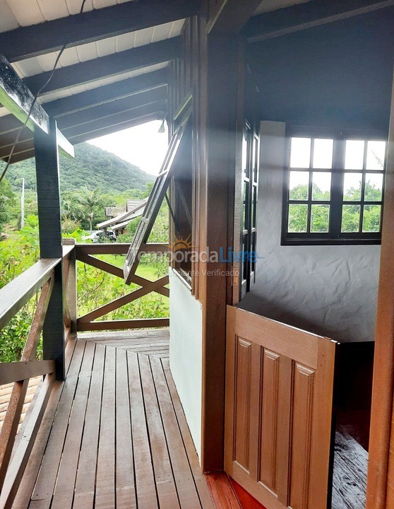Casa para alquiler de vacaciones em Palhoça (Guarda do Embaú)