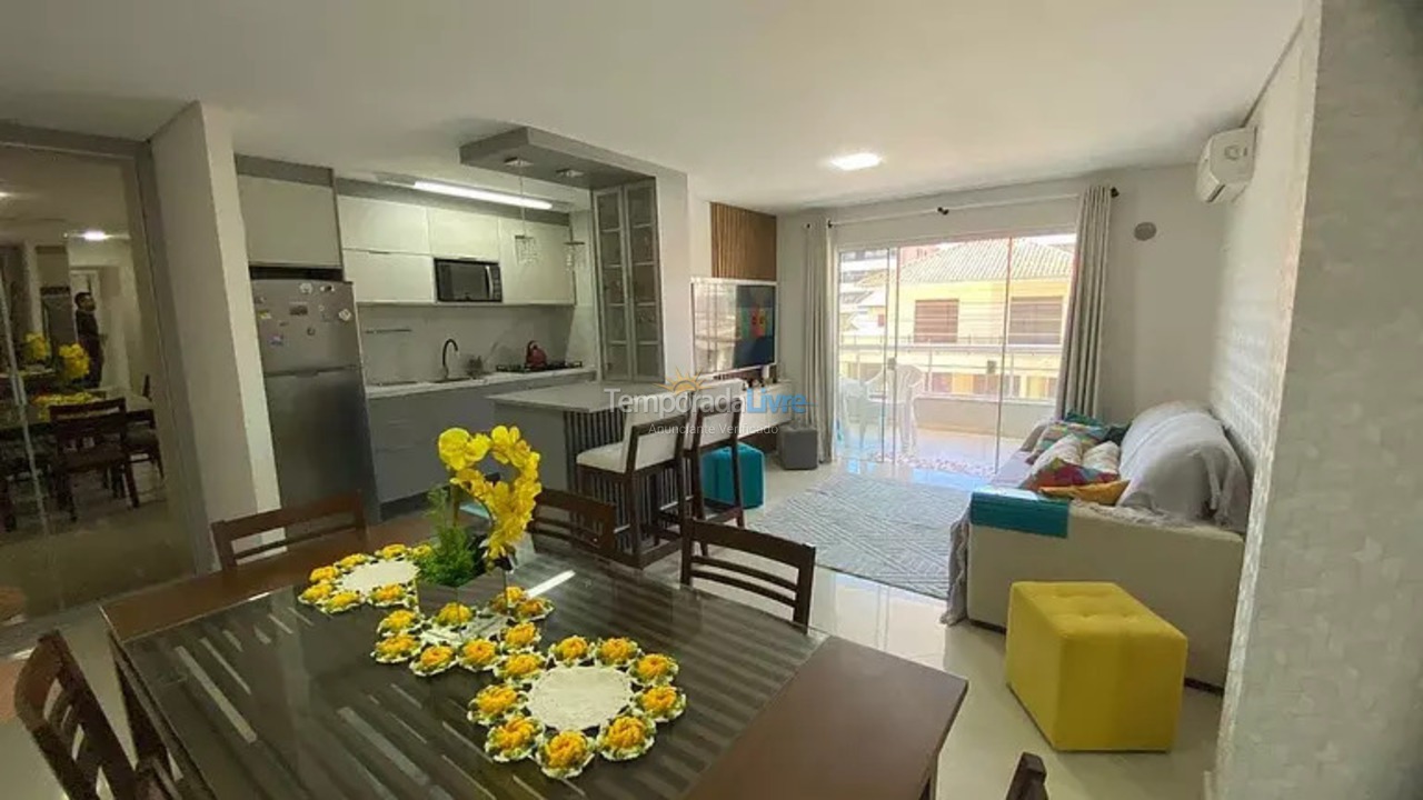 Apartamento para alquiler de vacaciones em Bombinhas (Praia de Bombas)