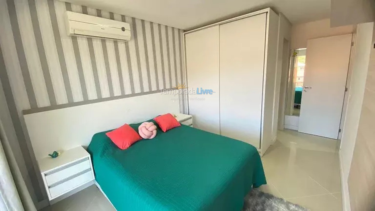 Apartamento para alquiler de vacaciones em Bombinhas (Praia de Bombas)