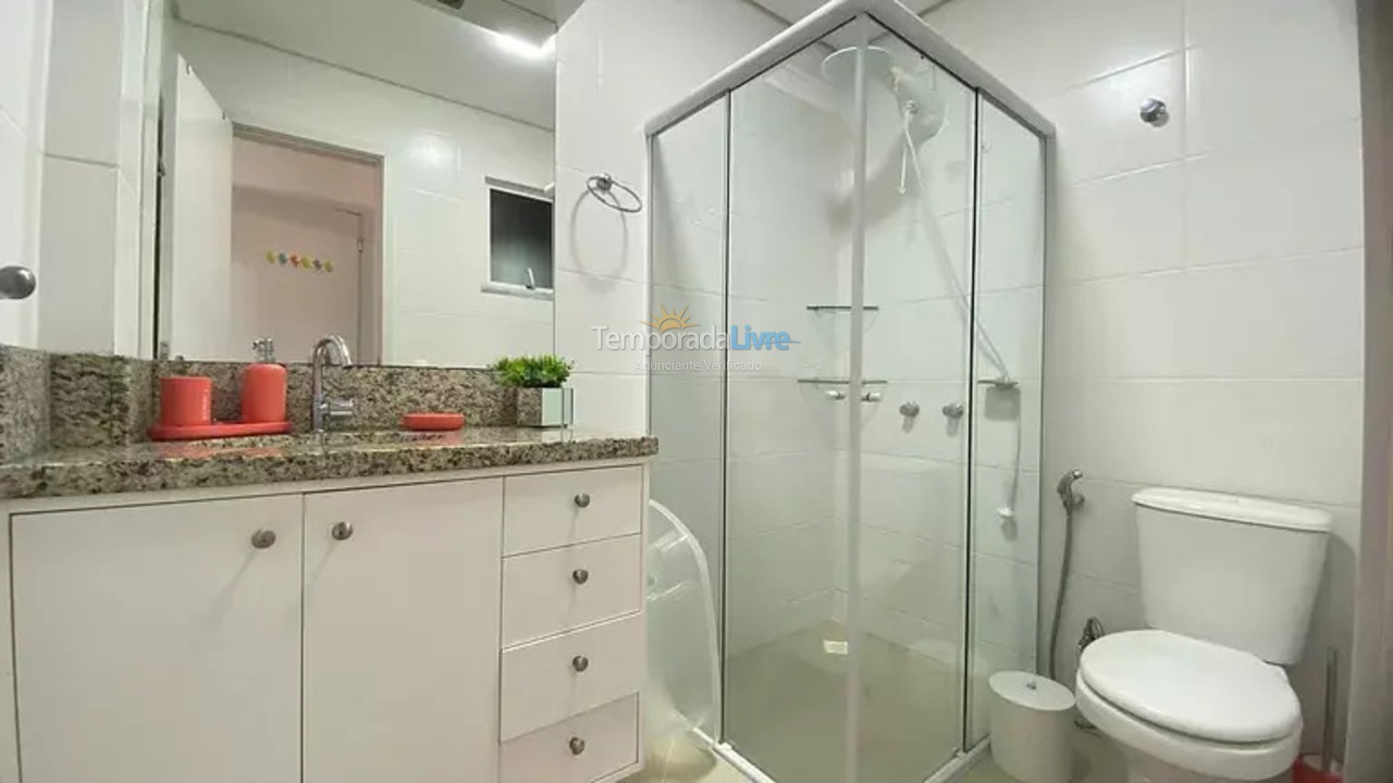 Apartamento para alquiler de vacaciones em Bombinhas (Praia de Bombas)