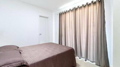 Beautiful apartment just a few meters from the sea in Bombas