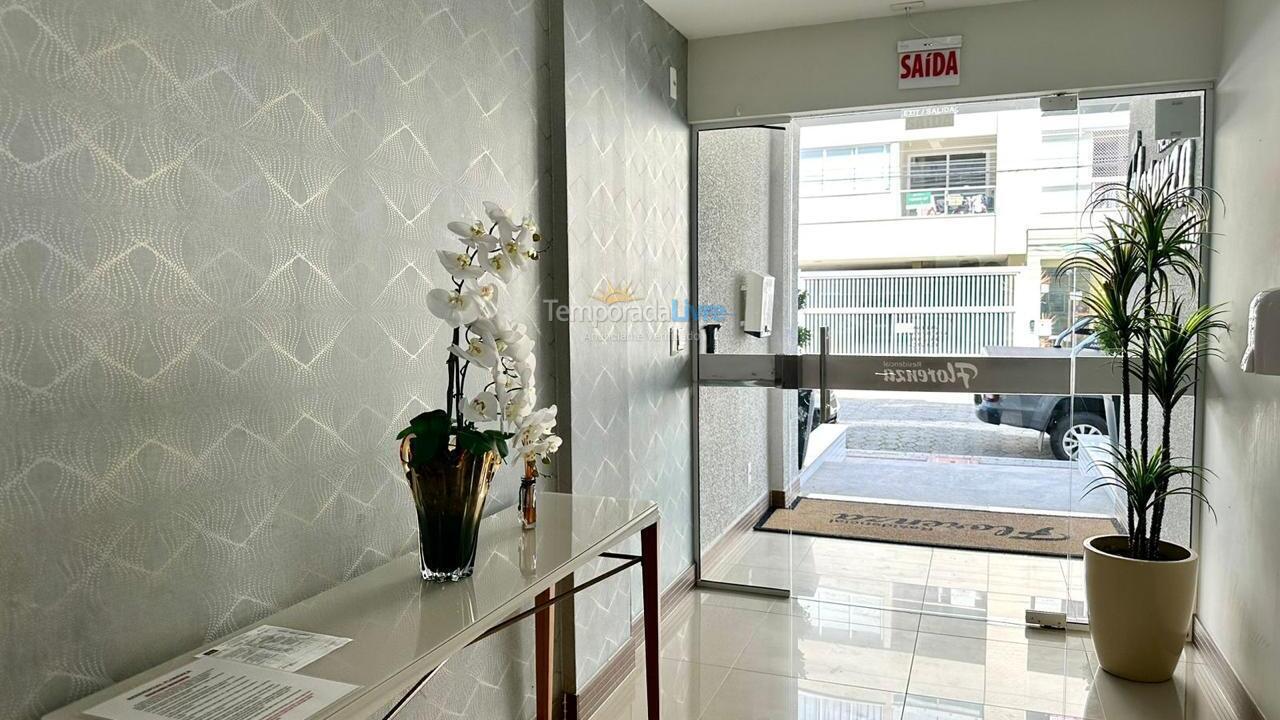 Apartment for vacation rental in Bombinhas (Praia de Bombas)