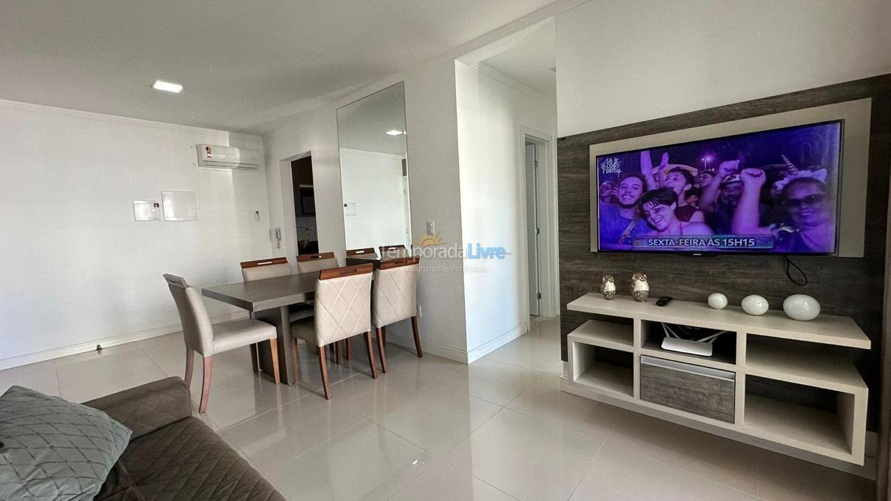 Apartment for vacation rental in Bombinhas (Praia de Bombas)