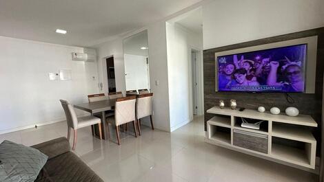 Beautiful apartment just a few meters from the sea in Bombas