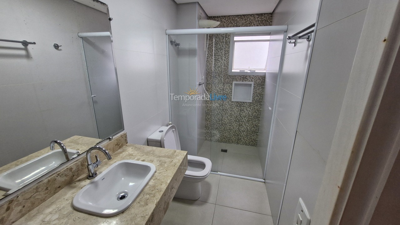 Apartamento para alquiler de vacaciones em Guarujá (Pitangueiras)