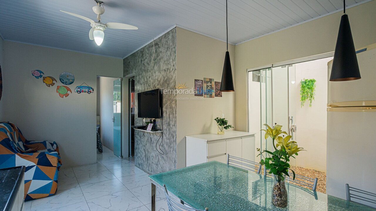 Casa para aluguel de temporada em Navegantes (Meia Praia)