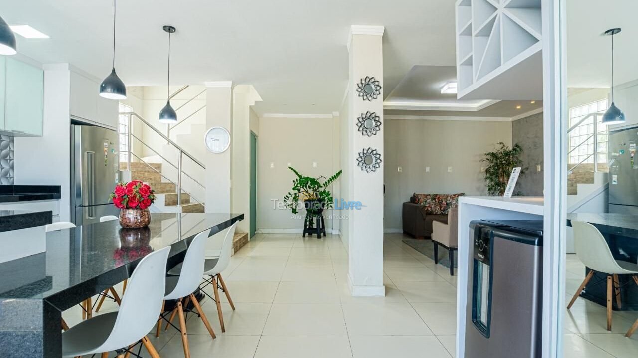 Casa para alquiler de vacaciones em Navegantes (Meia Praia)