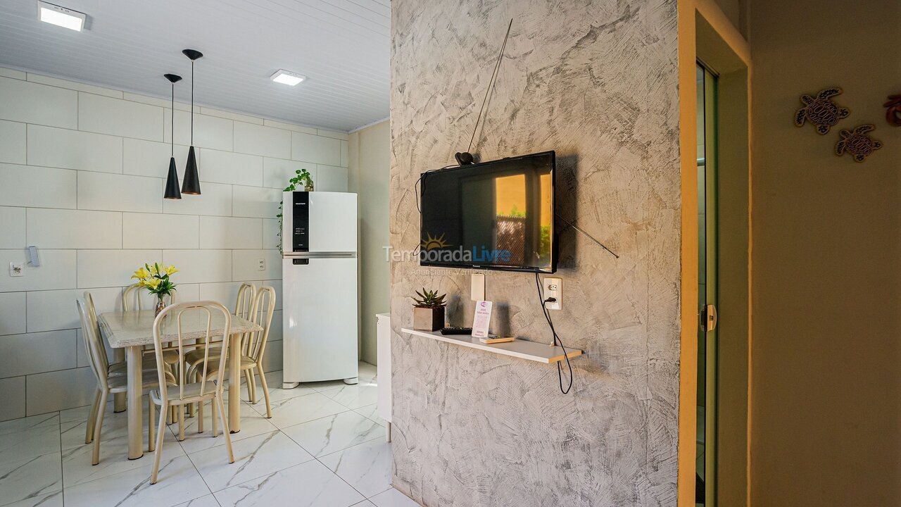 Casa para aluguel de temporada em Navegantes (Meia Praia)