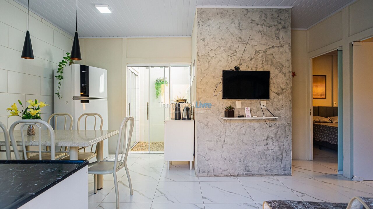 Casa para aluguel de temporada em Navegantes (Meia Praia)